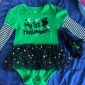 Green My 1st Halloween Baby Bodysuit and witch hat headband 12m